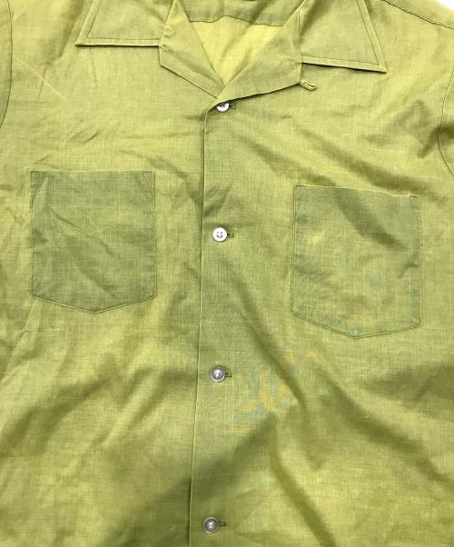 VAN HEUSEN（ヴァンヒューセン/バンヒューゼン）VAN HEUSEN (ヴァンヒューセン/バンヒューゼン) ヴィンテージシャツ/長袖シャツ/オープンカラーシャツ カーキ サイズ:Mの古着・服飾アイテム