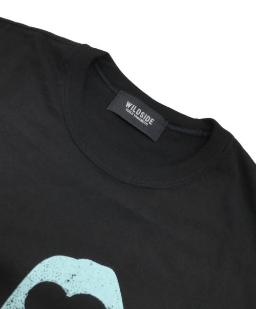 WILD SIDE YOHJI YAMAMOTO（ワイルドサイド ヨウジ ヤマモト）WILD SIDE YOHJI YAMAMOTO (ワイルドサイド ヨウジ ヤマモト) プリントTシャツ/半袖カットソー ブラック サイズ:4の古着・服飾アイテム