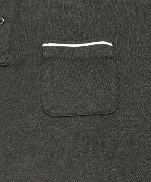 FRED PERRY（フレッドペリー）FRED PERRY (フレッドペリー) ポロシャツ ブラック サイズ:XLの古着・服飾アイテム