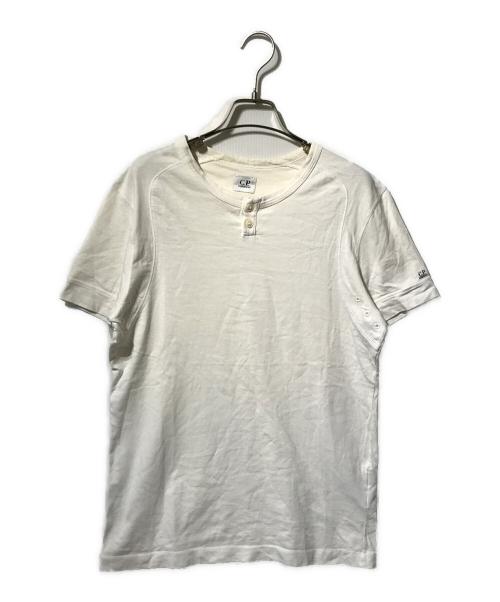C.P COMPANY（シーピーカンパニー）C.P COMPANY (シーピーカンパニー) ヘンリーネックカットソー ホワイト サイズ:Sの古着・服飾アイテム