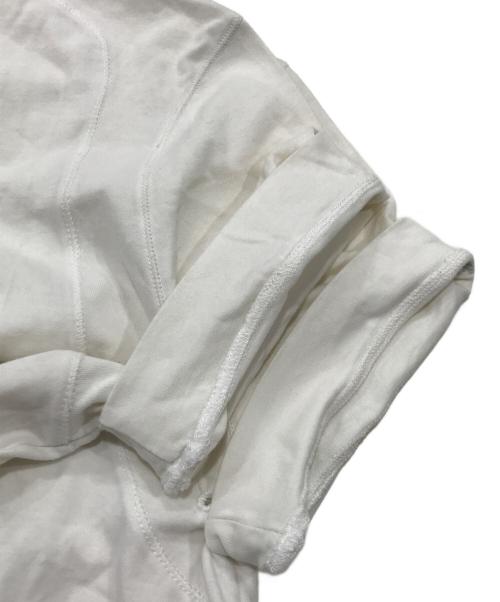 C.P COMPANY（シーピーカンパニー）C.P COMPANY (シーピーカンパニー) ヘンリーネックカットソー ホワイト サイズ:Sの古着・服飾アイテム