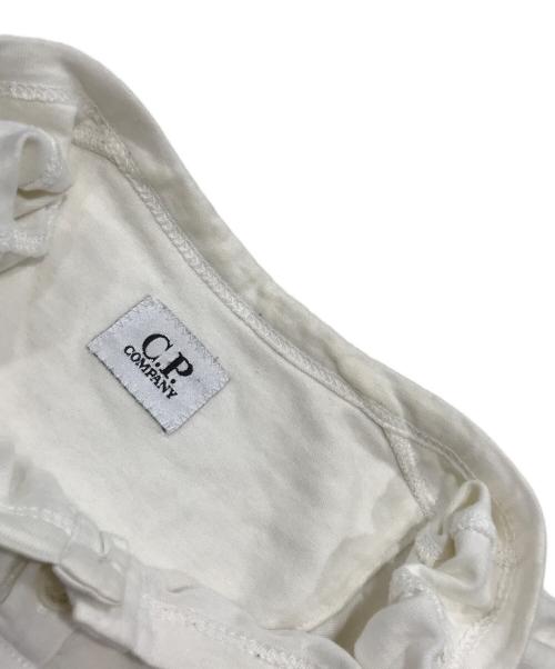C.P COMPANY（シーピーカンパニー）C.P COMPANY (シーピーカンパニー) ヘンリーネックカットソー ホワイト サイズ:Sの古着・服飾アイテム