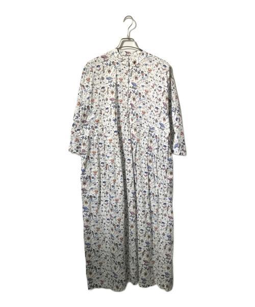 JOURNAL STANDARD（ジャーナルスタンダード）JOURNAL STANDARD (ジャーナルスタンダード) リバティローンプリント七分袖ワンピース/総柄ワンピース ホワイト サイズ:FREEの古着・服飾アイテム