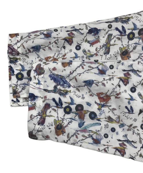 JOURNAL STANDARD（ジャーナルスタンダード）JOURNAL STANDARD (ジャーナルスタンダード) リバティローンプリント七分袖ワンピース/総柄ワンピース ホワイト サイズ:FREEの古着・服飾アイテム