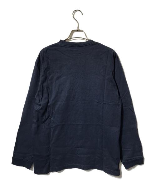 stussy（ステューシー）stussy (ステューシー) スカルプリントカットソ/クルーネック長袖カットソー ネイビー サイズ:Mの古着・服飾アイテム
