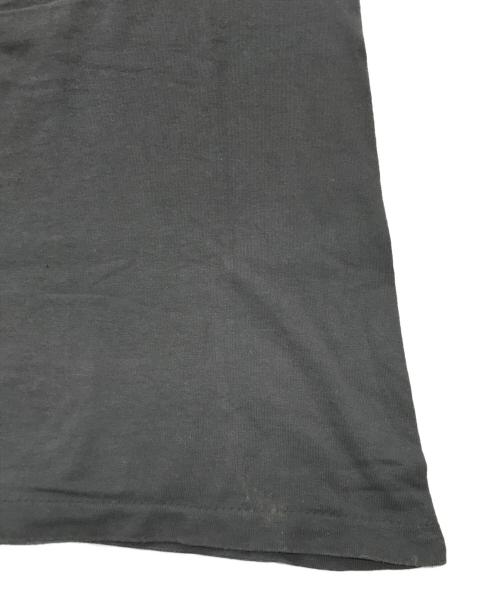 stussy（ステューシー）stussy (ステューシー) ラジカセプリントTシャツ/クルーネック半袖Tシャツ グレー サイズ:Mの古着・服飾アイテム