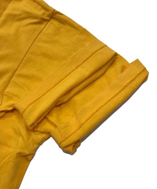 stussy（ステューシー）stussy (ステューシー) スカルプリントTシャツ/クルーネックTシャツ イエロー サイズ:Mの古着・服飾アイテム