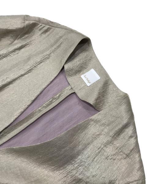 NOLLEY'S（ノーリーズ）NOLLEY'S (ノーリーズ) ウォッシャブルグロッシーツイルはおりジャケット ベージュ サイズ:Freeの古着・服飾アイテム