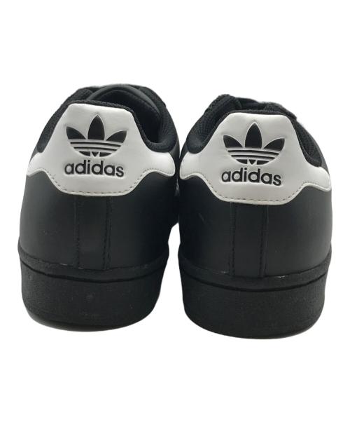 adidas（アディダス）adidas (アディダス) SUPERSTARローカットスニーカー ブラック サイズ:26.5cmの古着・服飾アイテム