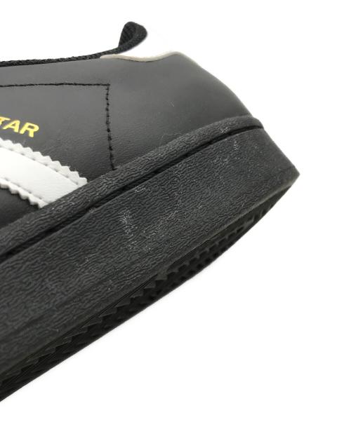 adidas（アディダス）adidas (アディダス) SUPERSTARローカットスニーカー ブラック サイズ:26.5cmの古着・服飾アイテム