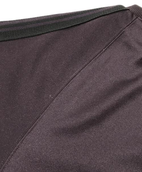 Needles（ニードルズ）Needles (ニードルズ) トラッククルーネックシャツ/ロゴ入りカットソー ブラウン サイズ:Lの古着・服飾アイテム