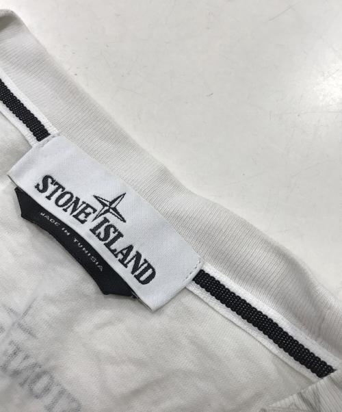 STONE ISLAND（ストーンアイランド）STONE ISLAND (ストーンアイランド) ビッグロゴTシャツ/半袖カットソー ホワイト サイズ:Sの古着・服飾アイテム
