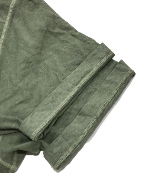 STONE ISLAND（ストーンアイランド）STONE ISLAND (ストーンアイランド) フロントロゴVネック半袖カットソー グリーン サイズ:Sの古着・服飾アイテム