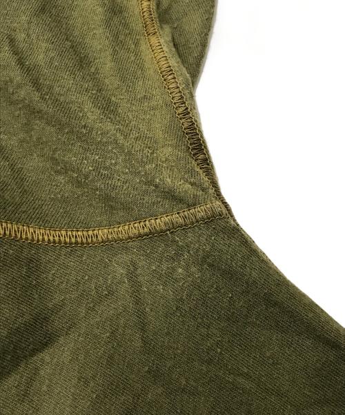 STONE ISLAND（ストーンアイランド）STONE ISLAND (ストーンアイランド) フロントロゴVネック半袖カットソー/ショートスリーブTシャツ カーキ サイズ:Sの古着・服飾アイテム