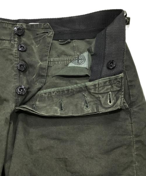 STONE ISLAND（ストーンアイランド）STONE ISLAND (ストーンアイランド) チノショーツ/ハーフパンツ カーキ サイズ:29の古着・服飾アイテム