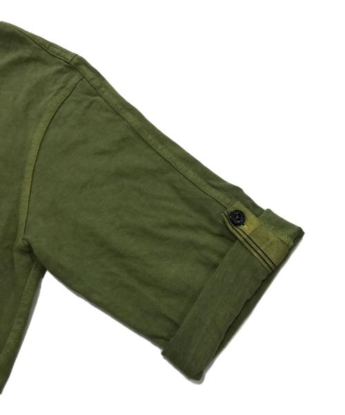 STONE ISLAND（ストーンアイランド）STONE ISLAND (ストーンアイランド) フロントロゴ半袖カットソー/Tシャツ カーキ サイズ:Sの古着・服飾アイテム