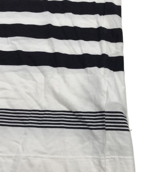 STONE ISLAND（ストーンアイランド）STONE ISLAND (ストーンアイランド) ボーダーTシャツ ホワイト×ブラック サイズ:Sの古着・服飾アイテム
