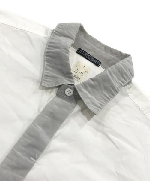 STONE ISLAND（ストーンアイランド）STONE ISLAND (ストーンアイランド) レイヤード比翼シャツ ホワイト サイズ:Sの古着・服飾アイテム