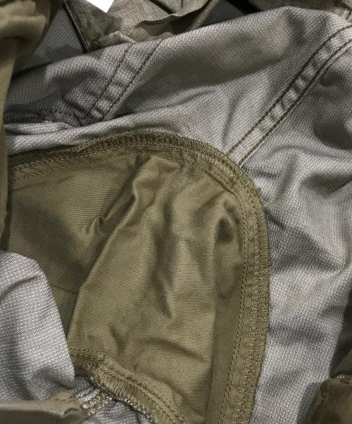 STONE ISLAND（ストーンアイランド）STONE ISLAND (ストーンアイランド) ショートパンツ カーキ サイズ:表記なしの古着・服飾アイテム