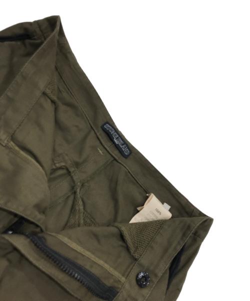 STONE ISLAND（ストーンアイランド）STONE ISLAND (ストーンアイランド) ショートパンツ/ハーフパンツ カーキ サイズ:46の古着・服飾アイテム