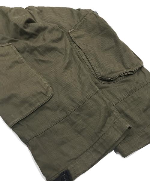 STONE ISLAND（ストーンアイランド）STONE ISLAND (ストーンアイランド) ショートパンツ/ハーフパンツ カーキ サイズ:46の古着・服飾アイテム