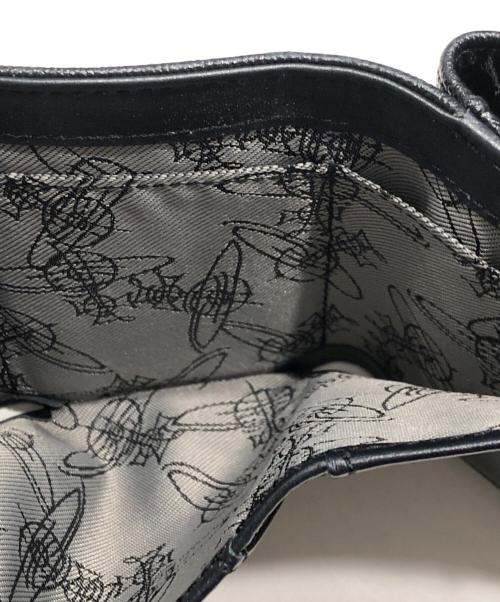 Vivienne Westwood（ヴィヴィアンウエストウッド）Vivienne Westwood (ヴィヴィアンウエストウッド) 3つ折り財布 ブラックの古着・服飾アイテム