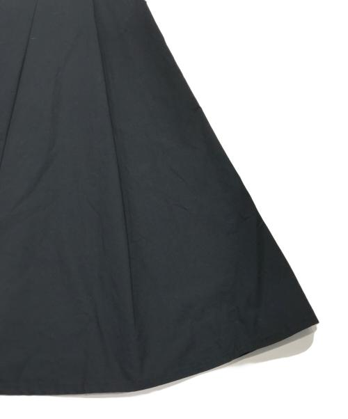 BEARDSLEY（ビアズリー）BEARDSLEY (ビアズリー) カットコンビフレアワンピース/半袖ワンピース ブラック サイズ:Fの古着・服飾アイテム