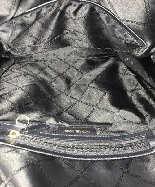 MICHAEL KORS（マイケル・コース）MICHAEL KORS (マイケル・コース) リュック ブラックの古着・服飾アイテム