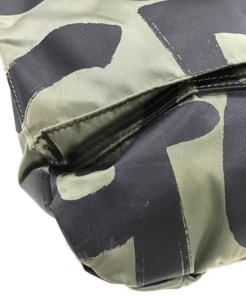 PORTER（ポーター）PORTER (ポーター) COMME des GARCONS (コムデギャルソン) 2WAYヘルメットバッグ グリーンの古着・服飾アイテム