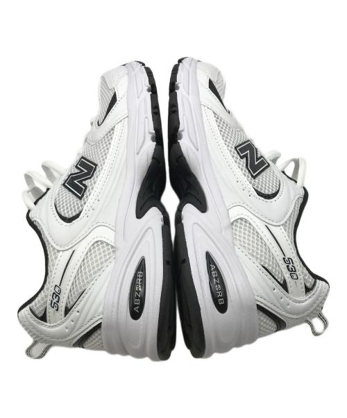 NEW BALANCE（ニューバランス）NEW BALANCE (ニューバランス) 530ローカットスニーカー ホワイト サイズ:24.0の古着・服飾アイテム