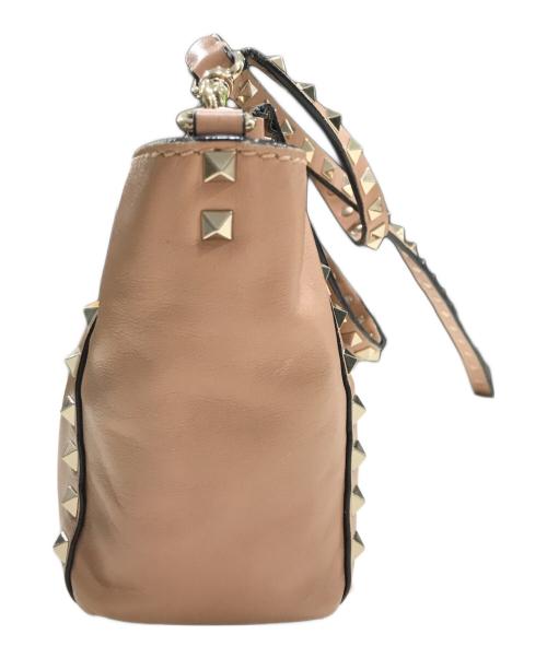 VALENTINO（ヴァレンティノ）VALENTINO (ヴァレンティノ) ロックスタッズ2WAYバッグ ベージュの古着・服飾アイテム