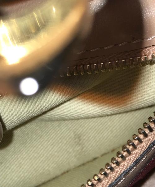 VALENTINO（ヴァレンティノ）VALENTINO (ヴァレンティノ) ロックスタッズ2WAYバッグ ベージュの古着・服飾アイテム