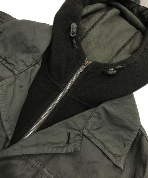 C.P COMPANY（シーピーカンパニー）C.P COMPANY (シーピーカンパニー) ナイロンミックスフーデッドジャケット カーキ サイズ:Mの古着・服飾アイテム