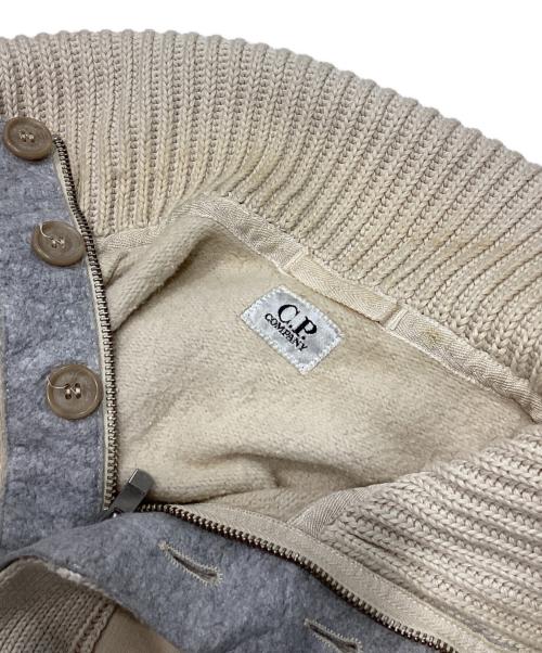 C.P COMPANY（シーピーカンパニー）C.P COMPANY (シーピーカンパニー) ニット切替フーデッドスウェット ベージュ サイズ:Sの古着・服飾アイテム