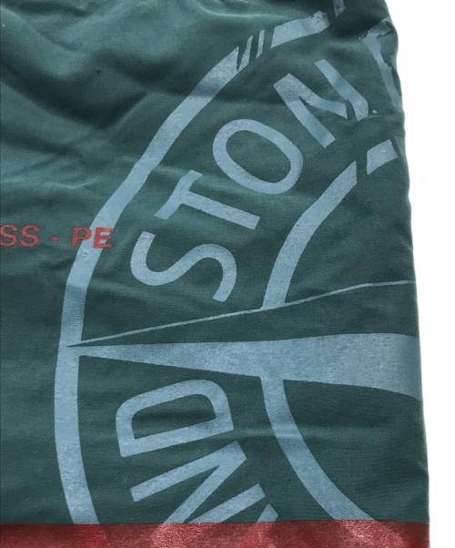 STONE ISLAND（ストーンアイランド）STONE ISLAND (ストーンアイランド) ロゴプリントショートパンツ/ハーフパンツ グリーン サイズ:Sの古着・服飾アイテム
