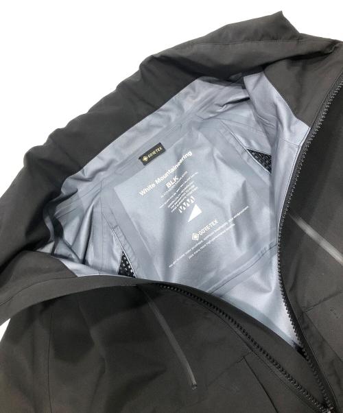 WHITE MOUNTAINEERING（ホワイトマウンテ二アニング）WHITE MOUNTAINEERING (ホワイトマウンテ二アニング) GORE-TEX LUGGAGE JACKET/ラゲッジジャケット/防水ジャケット ブラック サイズ:3の古着・服飾アイテム
