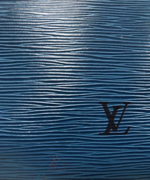 LOUIS VUITTON（ルイ ヴィトン）LOUIS VUITTON (ルイ ヴィトン) バッグ ブルーの古着・服飾アイテム