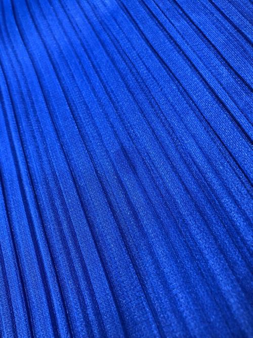 PLEATS PLEASE（プリーツプリーズ）PLEATS PLEASE (プリーツプリーズ) スキッパープリーツワンピース/長袖ワンピース ブルー サイズ:3の古着・服飾アイテム