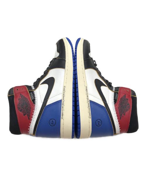 NIKE（ナイキ）NIKE (ナイキ) エアジョーダン1 ハイ OG/ハイカットスニーカー ホワイト×ブラック サイズ:US10/UK9/EUR44の古着・服飾アイテム