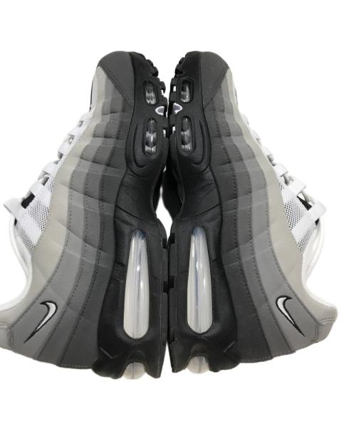 NIKE（ナイキ）NIKE (ナイキ) エア マックス 95 ビッグバブル/スニーカー グレー×ホワイト サイズ:US10.5/UK9.5/EUR44.5の古着・服飾アイテム