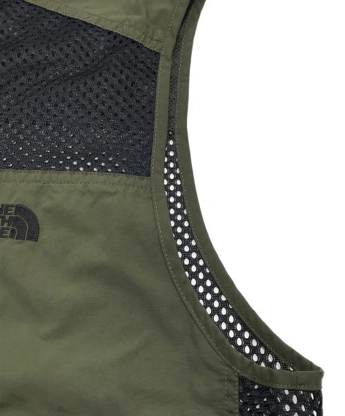 THE NORTH FACE（ザ ノース フェイス）THE NORTH FACE (ザ ノース フェイス) Earthly Mesh Vest カーキ×ブラック サイズ:Lの古着・服飾アイテム