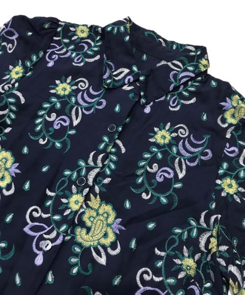 GRACE CONTINENTAL（グレースコンチネンタル）GRACE CONTINENTAL (（グレースコンチネンタル) リーフプリントワンピース ネイビー サイズ:36の古着・服飾アイテム