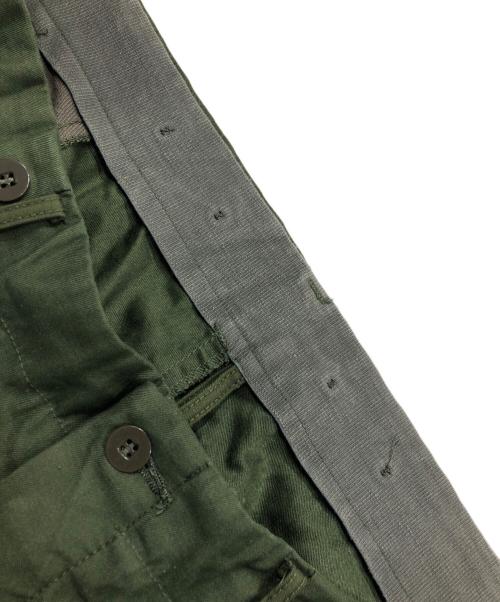 Swedish Military（スウェーデン ミリタリー）Swedish Military (スウェーデン ミリタリー) M-59カーゴパンツ カーキ サイズ:表記無しの古着・服飾アイテム