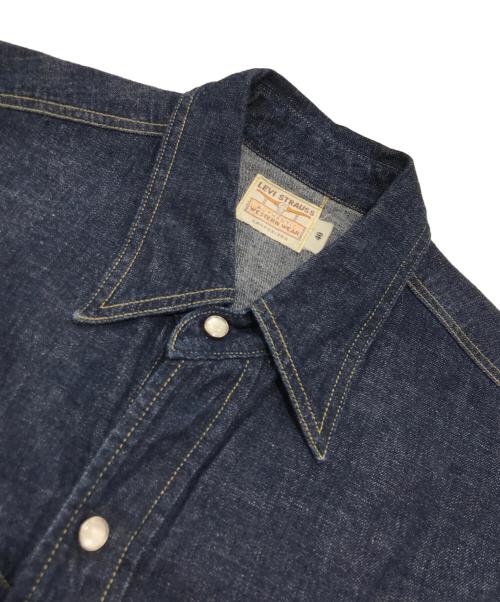 LEVI'S（リーバイス）LEVI'S (リーバイス) ロングホーンウエスタンデニムシャツ/ボタンデニムシャツ インディゴ サイズ:40の古着・服飾アイテム
