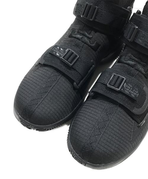 NIKE（ナイキ）NIKE (ナイキ) レブロン ソルジャー 13/ハイカットスニーカー ブラック サイズ:US8/EUR41/UK7の古着・服飾アイテム