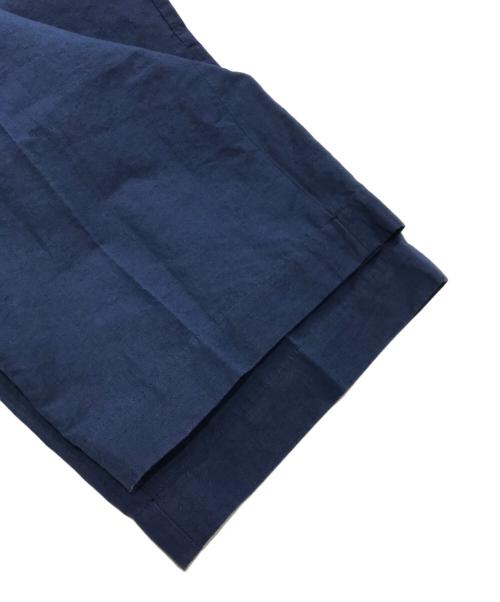 ISSEY MIYAKE（イッセイミヤケ）ISSEY MIYAKE (イッセイミヤケ) リネン混タックワイドパンツ ネイビー サイズ:Sの古着・服飾アイテム