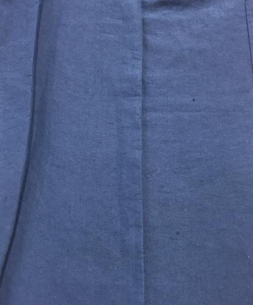 ISSEY MIYAKE（イッセイミヤケ）ISSEY MIYAKE (イッセイミヤケ) リネン混タックワイドパンツ ネイビー サイズ:Sの古着・服飾アイテム