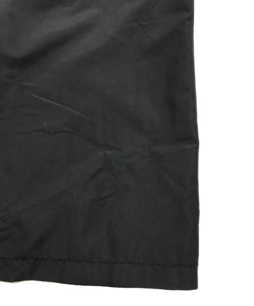 ARMANI COLLEZIONI（アルマーニ コレツィオーニ）ARMANI COLLEZIONI (アルマーニ コレツィオーニ) ナイロンステンカラーコート ブラック サイズ:56の古着・服飾アイテム