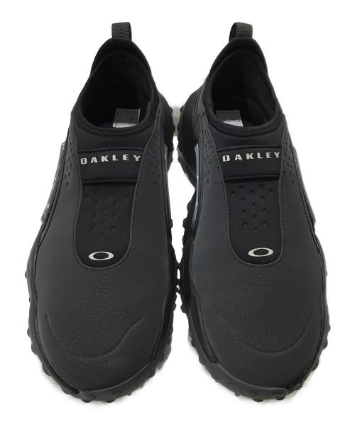 OAKLEY（オークリー）OAKLEY (オークリー) エッジアイコン スパイクレス スリッポン ブラック サイズ:28の古着・服飾アイテム