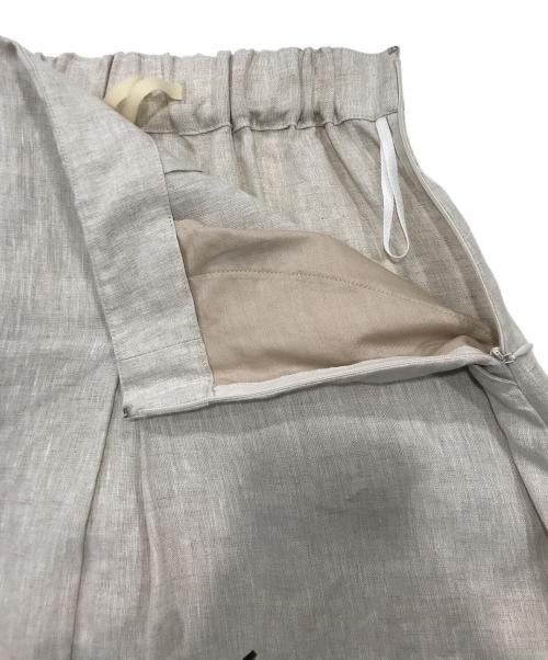 LOISIR（ロワズィール）LOISIR (ロワズィール) リネンBOXタックスカート ベージュ サイズ:Mの古着・服飾アイテム